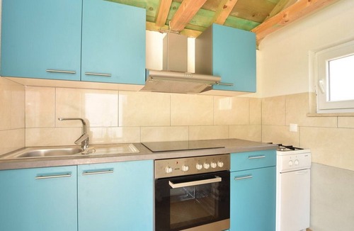 Trilj Villa | Five Bedroom Holiday Home