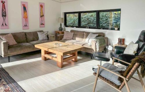 Rrvig House | Five-Bedroom Holiday Home In Rorvig