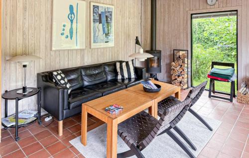 Holloselund House | Five Bedroom Lovely Home In Vejby