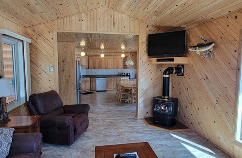 Sioux Narrows Nestor Falls Cottage | Five Bedroom Ultra-Deluxe Cottage - Sioux Narrows