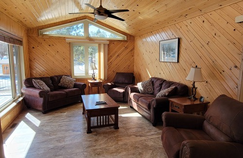 Sioux Narrows Nestor Falls Cottage | Five Bedroom Ultra-Deluxe Cottage - Sioux Narrows