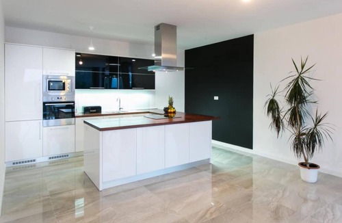 Zaton Villa | Five Bedroom Villa with Private Pool & Sea View