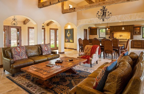 Paso Robles House | Five en-suite home just a few minutes from downtown Paso Robles