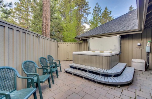 Sunriver House | Five Iron Lane 05 | Discover Sunriver