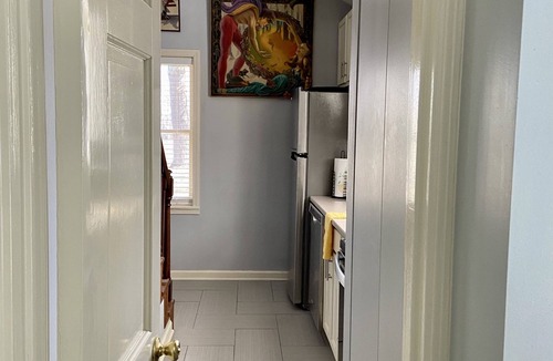 Versailles Cottage | Five Minutes from Keeneland!