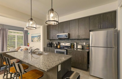The Blue Mountains Villa | Five-O at Snow: Free Shuttle to Blue