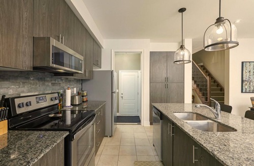The Blue Mountains Villa | Five-O at Snow: Free Shuttle to Blue