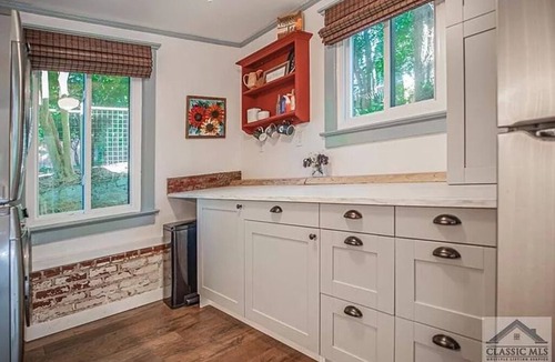 Athens House | Five Points Escape, Walk to UGA, Dining, Nightlife