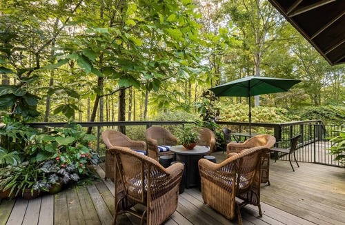 Easley House | Five Ponds Lane