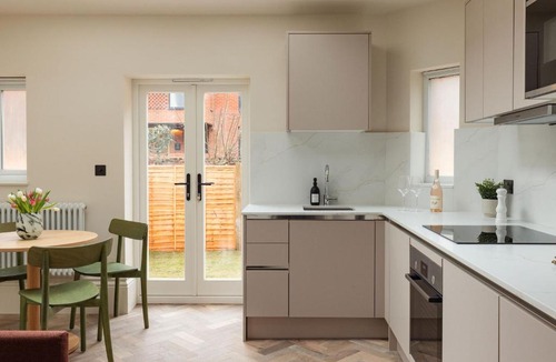 West Hampstead Apartment | FiveM West Hampstead - South