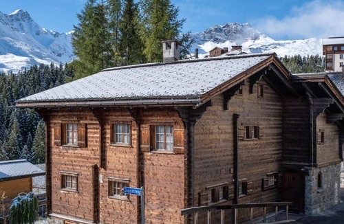 Arosa House | Flöka-Hus by Interhome
