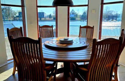 Brundall House | Flag House Norfolk Broads