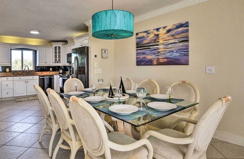 Painters Hill House | Flagler Beach Oceanfront Haven w/Hot Tub!