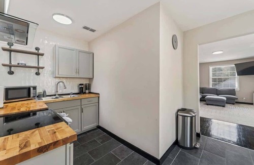 San Marco Apartment | *Flagler Haus 1539* TV, AC, WiFi