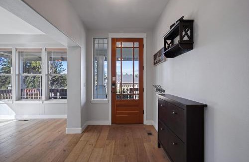 Bend House | Flagline Trail home