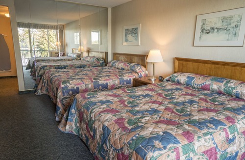 West Hills Hotel | Flagship Inn