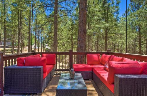 Ponderosa Trails House | Flagstaff Hideaway: Private Hot Tub, 4 Mi to Dtwn!