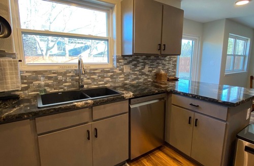 Walnut Meadows House | Flagstaff House 7person spa Snowbowl Grand Canyon Sedona Golf Hiking Fishing A/C