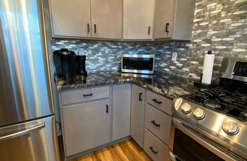Walnut Meadows House | Flagstaff House 7person spa Snowbowl Grand Canyon Sedona Golf Hiking Fishing A/C