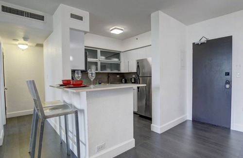 West Avenue Condo | Flamingo 432 South Miami, ocean view, coworking space