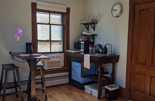 Wolfville Apartment | Flamingo Suite (Downtown Wolfville)