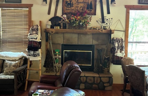 Cookson Cabin | Flanagans Landing, 3 bed 2 bath
