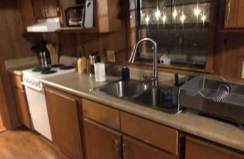 Fort White Cabin | Flanders Cabin Retreat