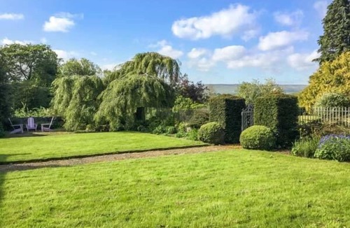 West Burton Cottage | Flanders Hall