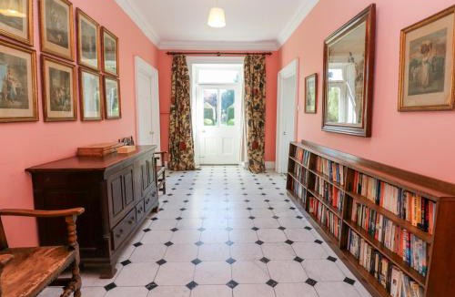 West Burton House | Flanders Hall