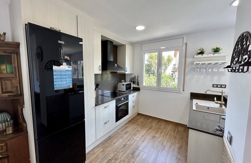 Miami Platja Villa | FLANDES Villa piscina jardín privado, Wifi gratis