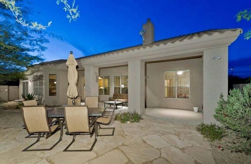 Carefree House | Flash Sale! Rise and Shine W/Mountain Views/3 BR/Carefree
