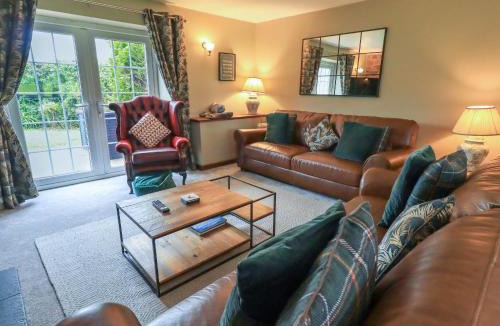 Scales House | Flaska House