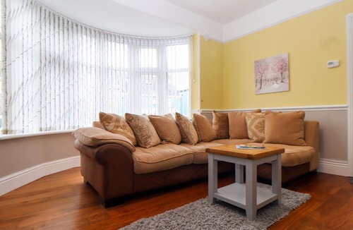 St Merryn Apartment | Flat 1 Niles Place