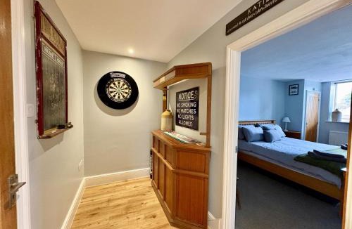 Shoscombe Apartment | Flat 1, Waterloo Apartments