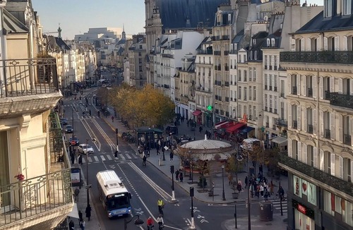 Saint-Gervais Apartment | Flat 100 M2 center of Paris, 6 persons, near metro and bus stations