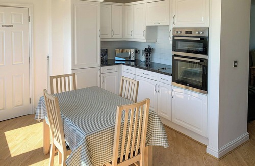 Boscundle Cottage | Flat 18 Pochin House