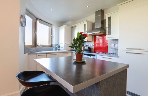 Dovercourt Cottage | Flat 19 By The Beach