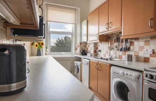 Seaton Cottage | Flat 2, 10 Seafield Road
