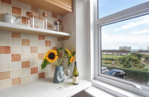 Seaton Cottage | Flat 2, 10 Seafield Road