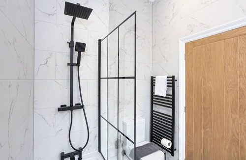 Little Hulton Apartment | Flat 2 15 Longley Road