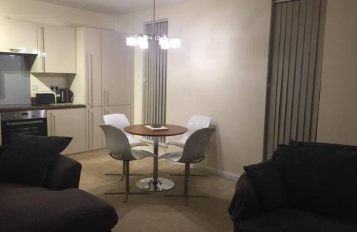 Street Apartment | Flat 2