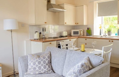 Staffin Apartment | Flat 2 Keeper's Cottage by Interhome