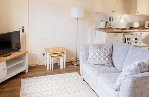 Staffin Apartment | Flat 2 Keeper's Cottage by Interhome