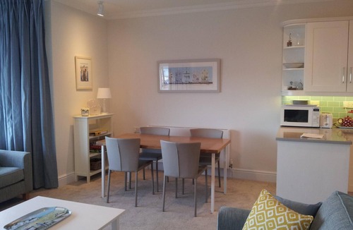 Aberdovey Apartment | Flat 2 Self Catering apartment
