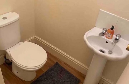 Sneinton Apartment | Flat 3, 52 Sneinton Hermitage Nottingham NG2 4BS