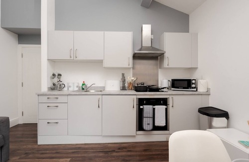 RopeWalks Apartment | Flat 3, Colquitt St, 1 Bed, L1 - Pass the Keys