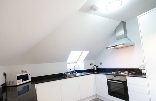 Yiewsley Apartment | Flat 6, Holden Court