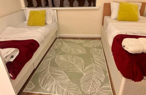 Wolverhampton Apartment | Flat 8 Larches lane