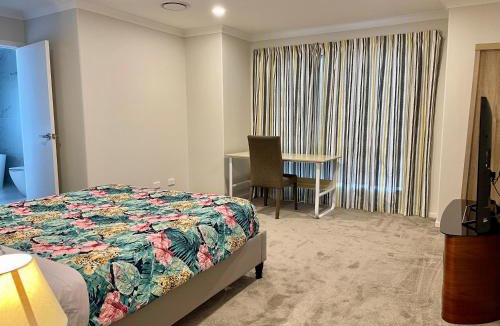 Flat Bush Bed & Breakfast | Flat Bush Private Ensuite