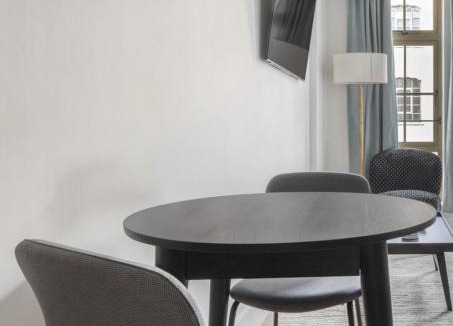 Spitalfields Apartment | Flat for 10 in Spitalfields